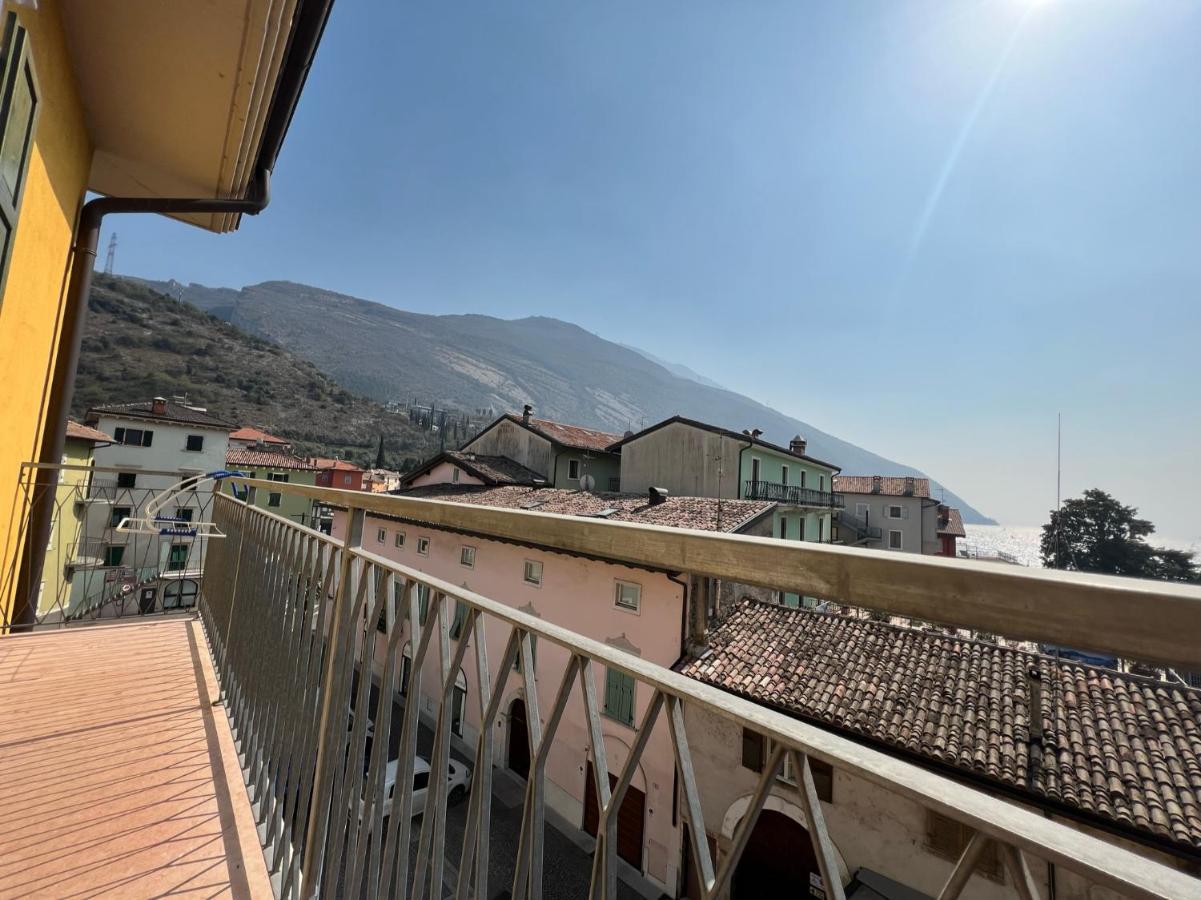 Appartamenti Baia Azzurra 3. Torbole Sul Garda Dış mekan fotoğraf