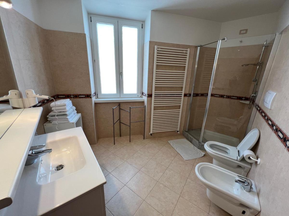 Appartamenti Baia Azzurra 3. Torbole Sul Garda Dış mekan fotoğraf